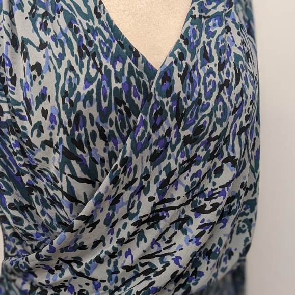 BCBGeneration dress with cutouts - Picture 3 of 5